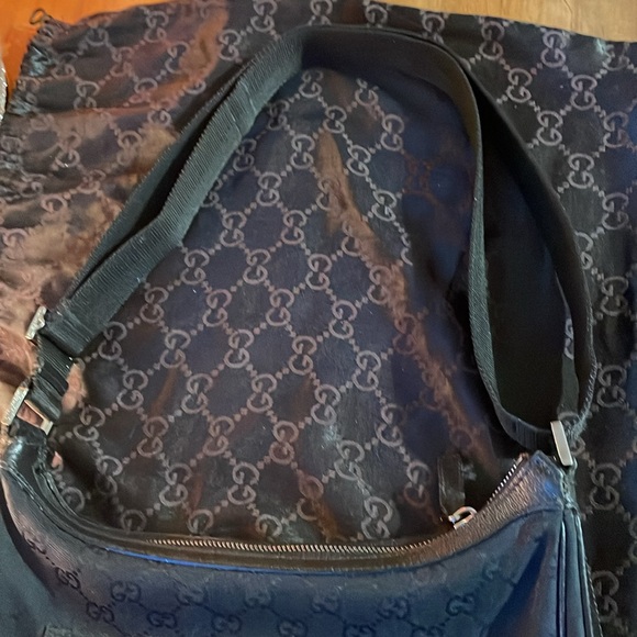 ♣️Gucci Messenger Adjustable♣️ - Picture 15 of 17